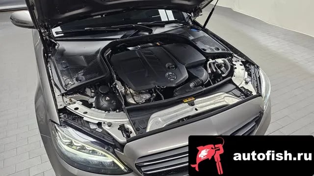 Mercedes-Benz C-Class C-Class W205 2020 года - вид 6