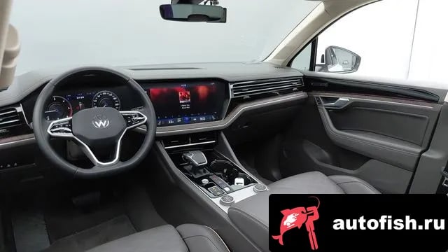 Volkswagen Touareg Tuareg 3rd generation 2023 года - похожие автомобили