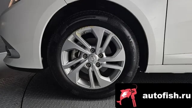 Renault Korea (Samsung) SM3 SM3 Neo 2018 года - вид 5