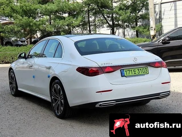 Mercedes-Benz E-Class E-Class W214 2025 года - вид 3