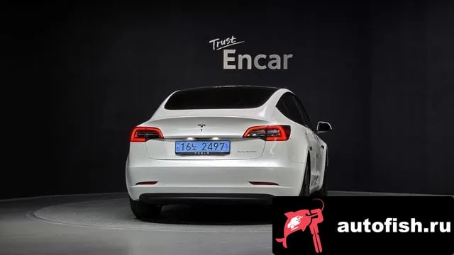 Tesla Model 3 Model 3 2021 года - вид 4