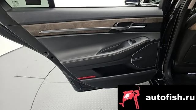 Genesis G90 G90 2019 года - похожие автомобили