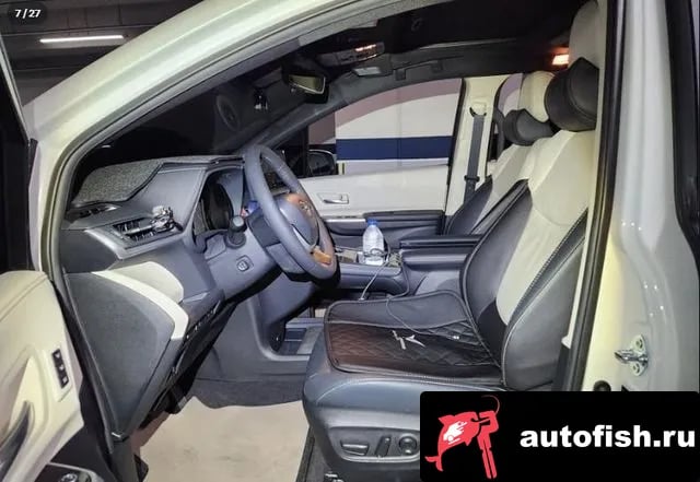 Toyota Sienna Siena 4th Generation 2025 года - вид 5
