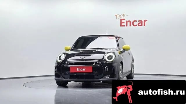 Mini Cooper Cooper Electric 2022 года - вид 2
