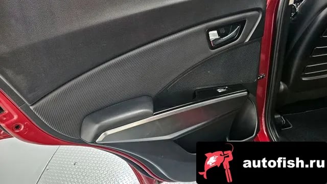 KG Mobility (Ssangyong) TIBOLI Berry New Tivoli 2022 года - похожие автомобили