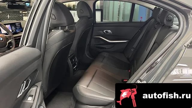 BMW 3-Series 3 Series (G20) 2025 года - похожие автомобили