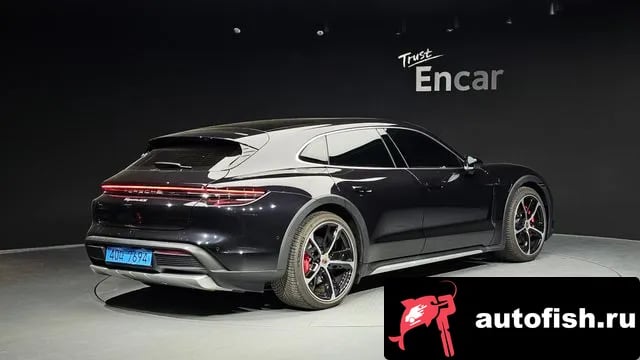 Porsche Taycan Taikan 2025 года - вид 2