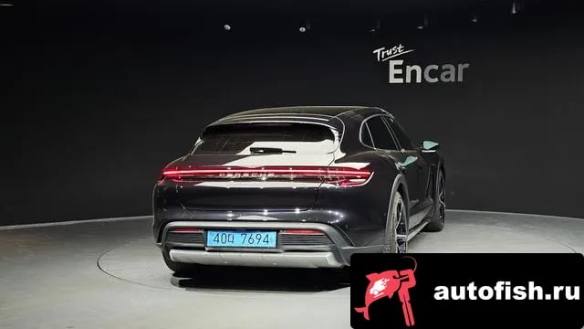 Porsche Taycan Taikan 2025 года - вид 4
