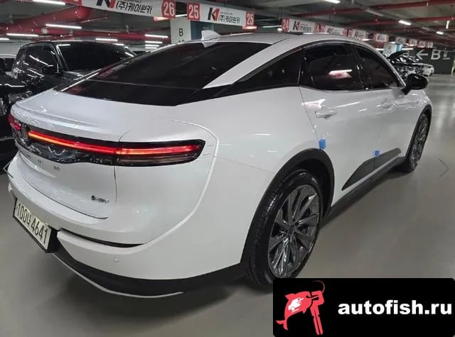 Toyota Crown Crown Crossover 2024 года - вид 5