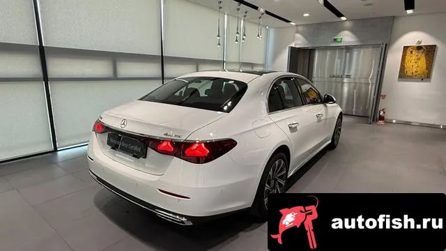 Mercedes-Benz E-Class E-Class W214 2025 года - вид 3