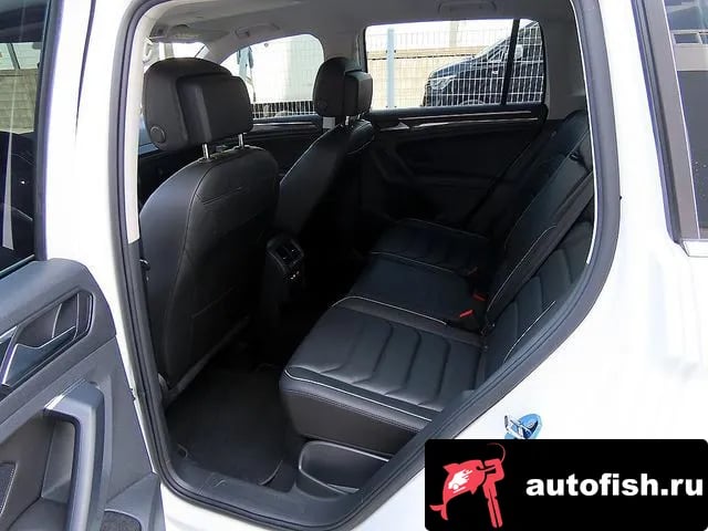 Volkswagen Tiguan Tiguan second Generation 2022 года - вид 6