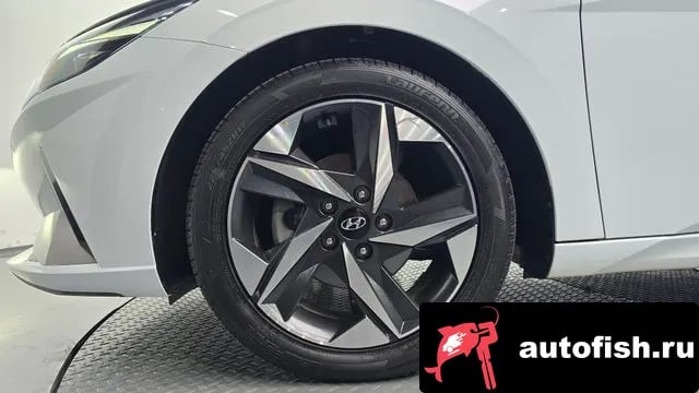 Hyundai AVANTE Avante (CN7) 2020 года - вид 5