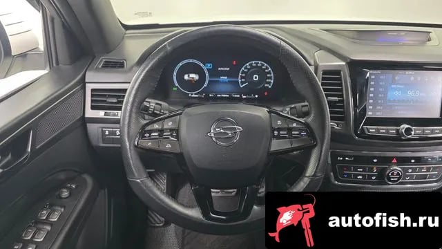 KG Mobility (Ssangyong) Rexton The New Rexton Sports Cannes 2023 года - похожие автомобили