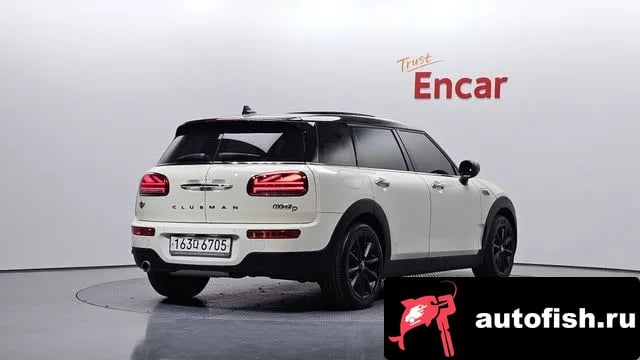 Mini Clubman Cooper D Clubman 2020 года - вид 2
