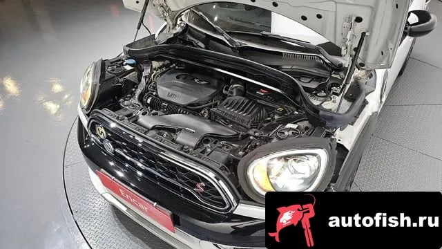 Mini Countryman Cooper S Country Man 2019 года - вид 6