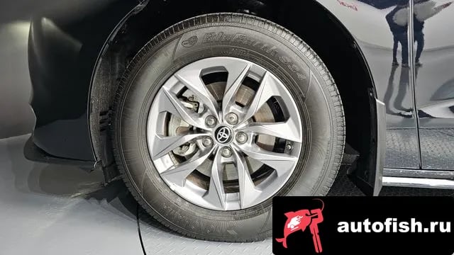 Toyota Sienna Siena 4th Generation 2023 года - вид 5