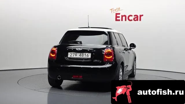 Mini Cooper Cooper D 2018 года - вид 4