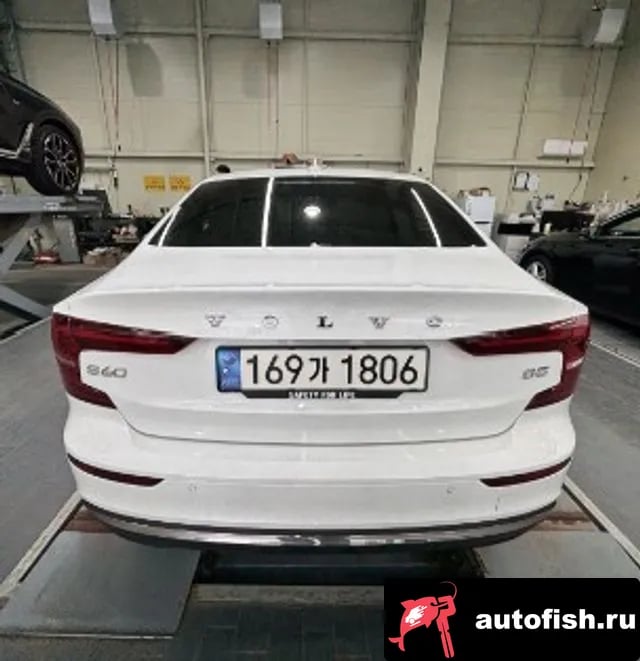 Volvo S60 S60 3rd generation 2023 года - вид 4