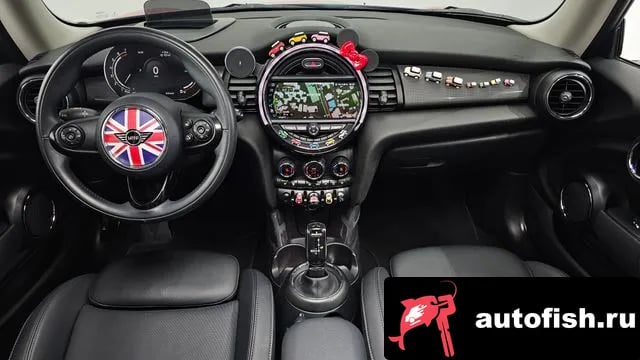 Mini Cooper Cooper 2021 года - вид 6