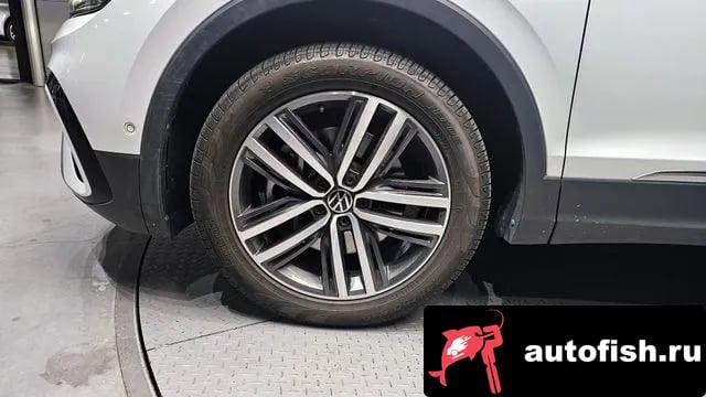 Volkswagen Tiguan Tiguan Allspace 2024 года - вид 5
