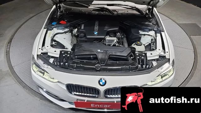 BMW 3-Series 3 Series (F30) 2018 года - вид 6