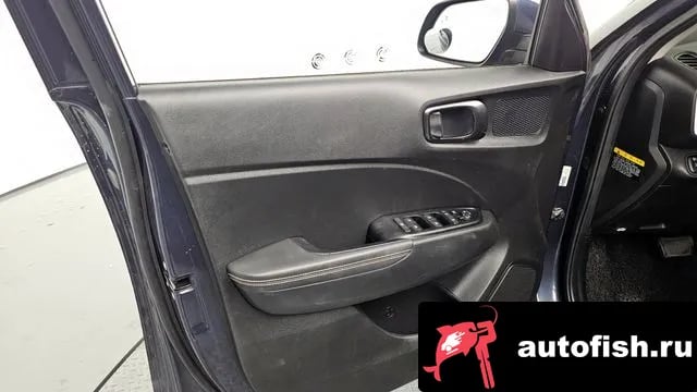 Hyundai Venue Venue 2019 года - похожие автомобили