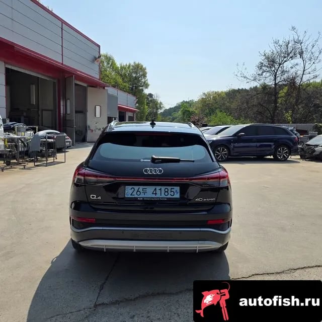 Audi Q4 e-tron Q4 e-Tron (F4) 2022 года - вид 5
