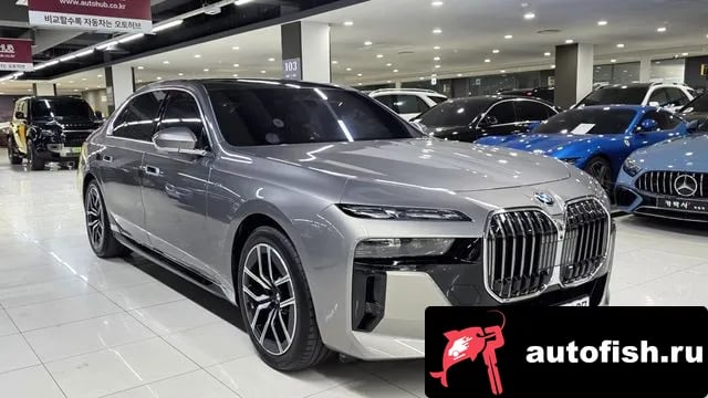 BMW 7-Series 7 Series (G70) 2025 года - вид 4