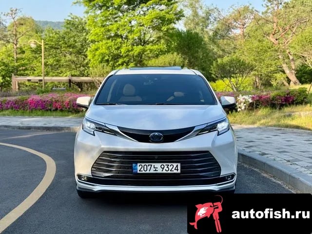Toyota Sienna Siena 4th Generation 2022 года - вид 2