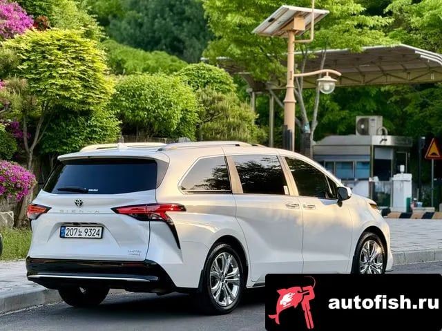 Toyota Sienna Siena 4th Generation 2022 года - вид 3