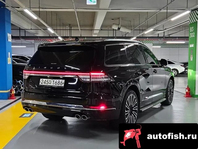 Lincoln Aviator Aviator 2nd generation 2020 года - вид 2
