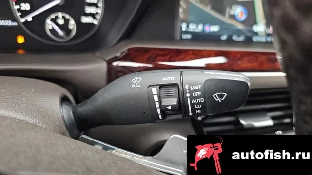 Genesis EQ900 EQ900 2018 года - похожие автомобили