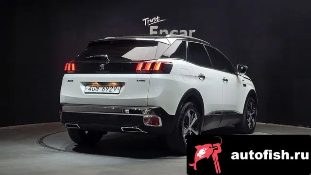 Peugeot 3008 3008 second generation 2018 года - вид 2
