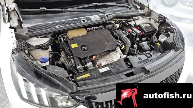 Peugeot 2008 2008 Second generation 2022 года - вид 6
