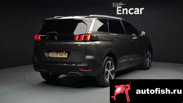 Peugeot 5008 5008 second generation 2021 года - вид 2