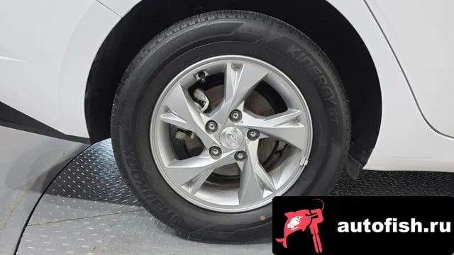Hyundai AVANTE Avante (CN7) 2020 года - вид 5