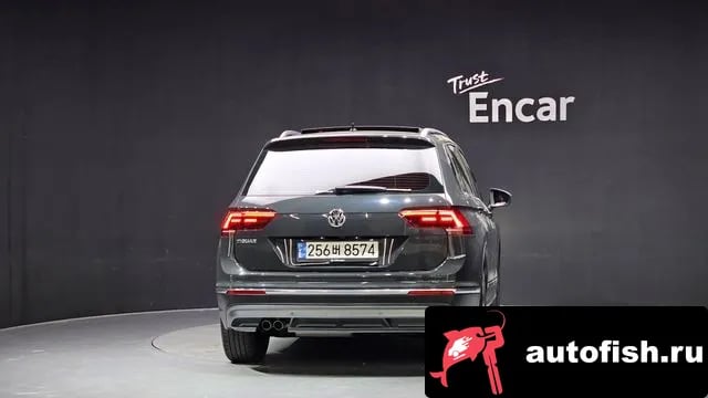 Volkswagen Tiguan Tiguan Allspace 2020 года - вид 4