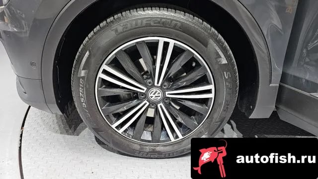 Volkswagen Tiguan Tiguan Allspace 2020 года - вид 5