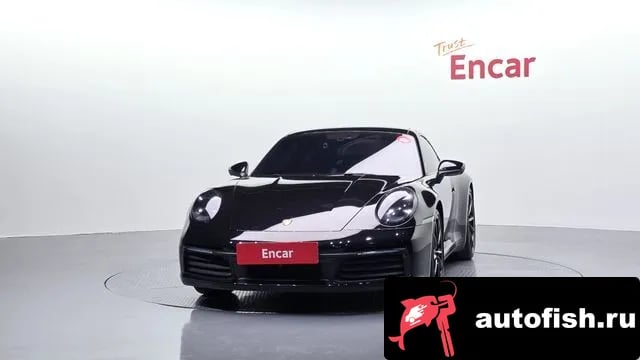 Porsche 911 911 (992) 2020 года - вид 3