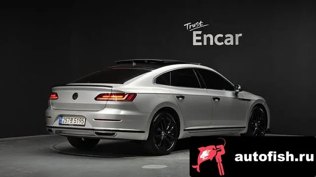 Volkswagen Arteon Atheon 2020 года - вид 2