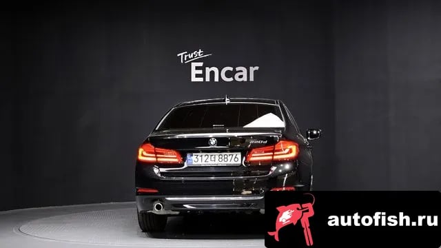 BMW 5-Series 5 Series (G30) 2020 года - вид 4