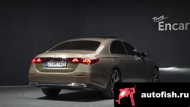 Mercedes-Benz E-Class E-Class W214 2025 года - вид 2