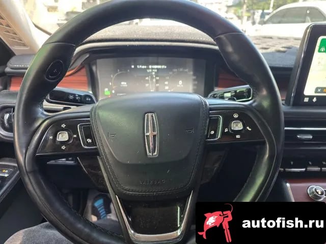 Lincoln Aviator Aviator 2nd generation 2020 года - вид 3