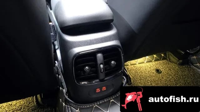 Mini Clubman Cooper S Clubman 2022 года - похожие автомобили