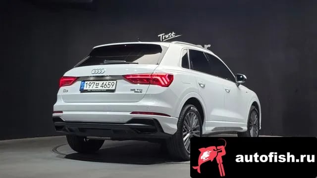Audi Q3 Q3 (F3) 2022 года - вид 2