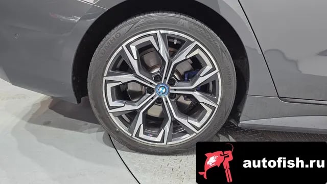 BMW i4 i4 2022 года - похожие автомобили