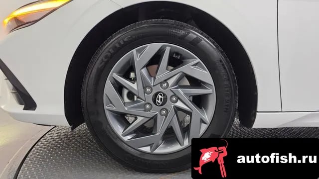 Hyundai AVANTE The New Avante (CN7) 2024 года - вид 5