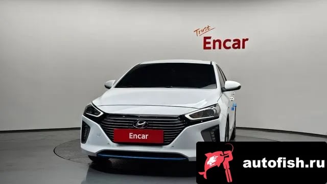 Hyundai Ioniq Ionic Hybrid 2018 года - вид 3