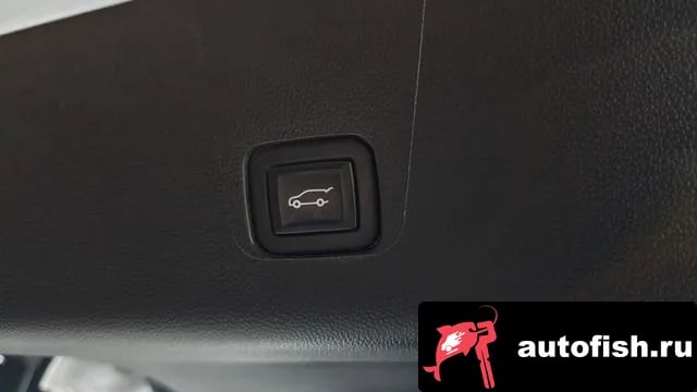 Chevrolet (GM Daewoo) Traverse Traverse 2022 года - похожие автомобили