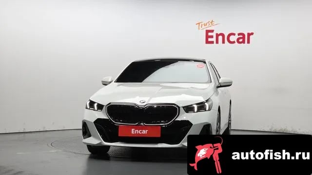BMW 5-Series 5 Series (G60) 2025 года - вид 3